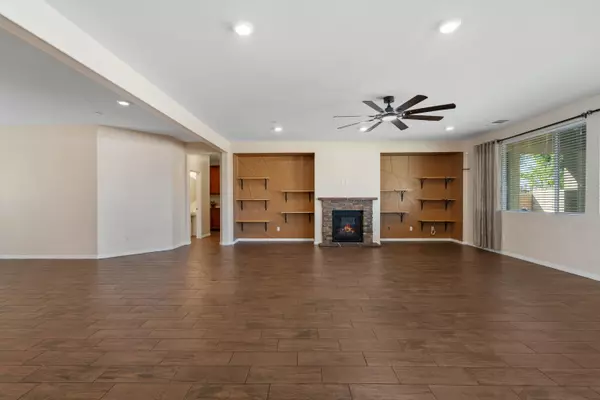 Indio, CA 92203,43635 Aquila ST