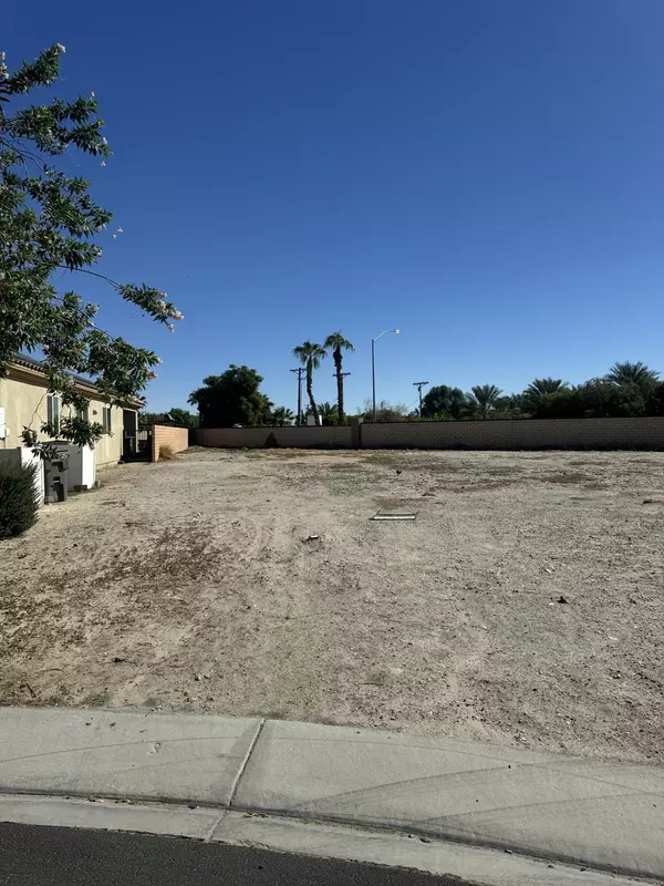 Indio, CA 92201,0 Devito CT