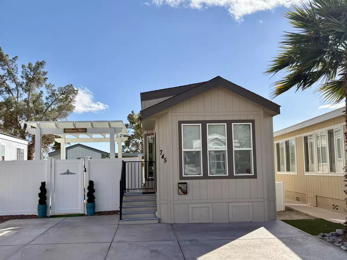 Desert Hot Springs, CA 92241,74711 Dillon RD ##745