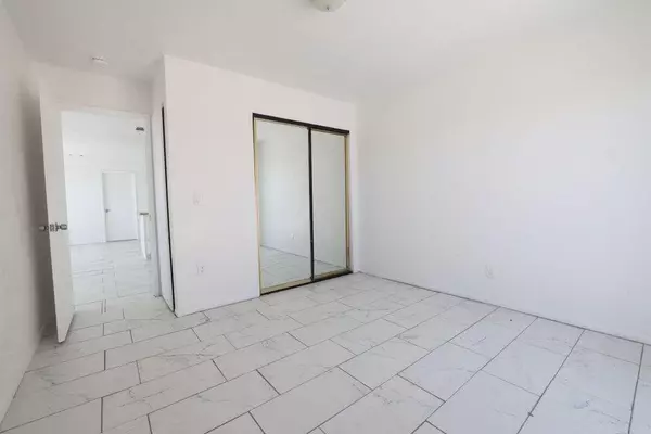 Helendale, CA 92342,27160 Vista RD #36