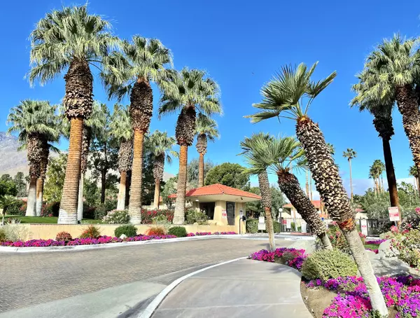 2822 N Auburn CT #210, Palm Springs, CA 92262