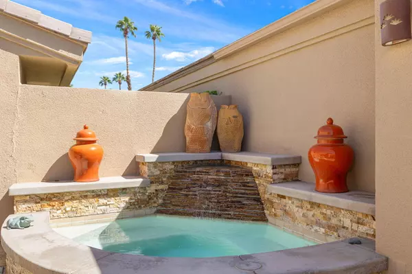 Palm Desert, CA 92211,76198 Impatiens CIR