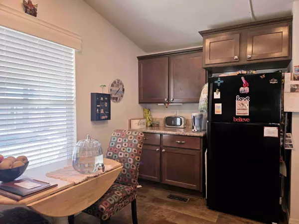 Cathedral City, CA 92234,200 Butterfield