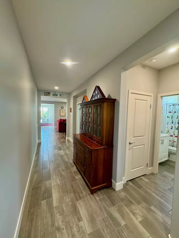 Indio, CA 92201,82570 E Mc Carroll DR