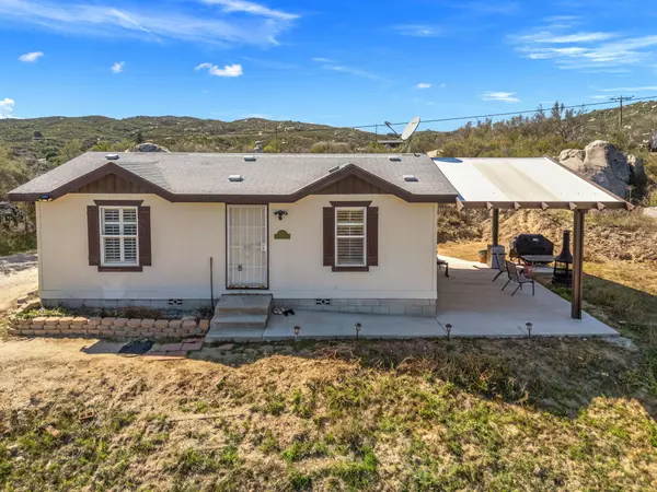 Banning, CA 92220,18525 Keyes DR