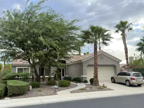 36582 Crown ST, Palm Desert, CA 92211