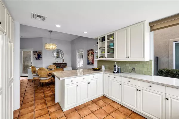 Rancho Mirage, CA 92270,18 Hilton Head DR