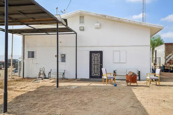 Thermal, CA 92274,2154 Riviera CIR