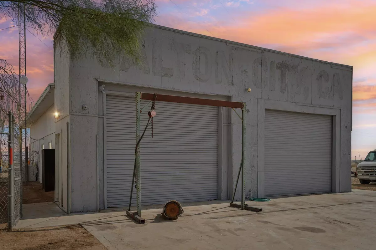 Thermal, CA 92274,2154 Riviera CIR