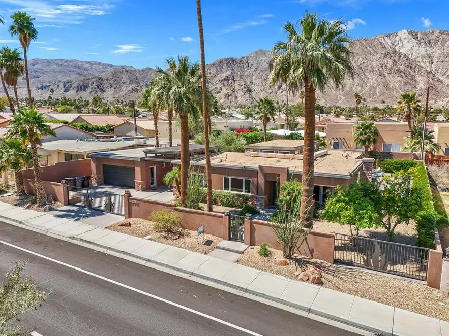 La Quinta, CA 92253,52883 Eisenhower DR