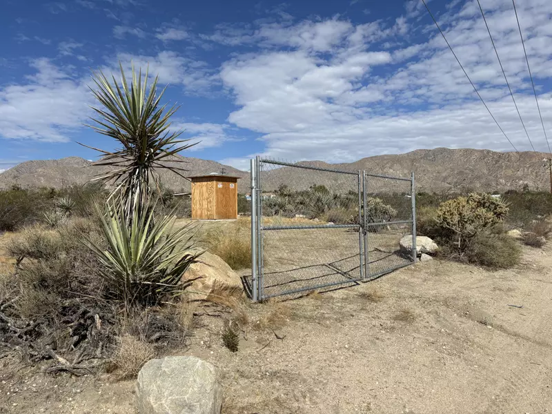 9792 Fobes RD, Morongo Valley, CA 92256