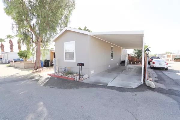 15685 Palm DR #17, Desert Hot Springs, CA 92240