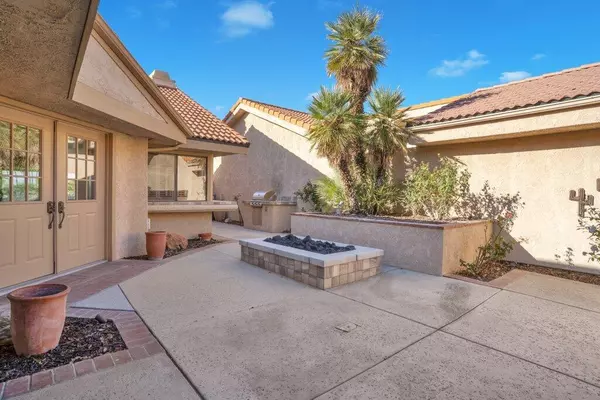 Palm Desert, CA 92260,5 Acapulco Drive DR