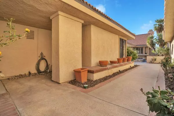Palm Desert, CA 92260,5 Acapulco Drive DR