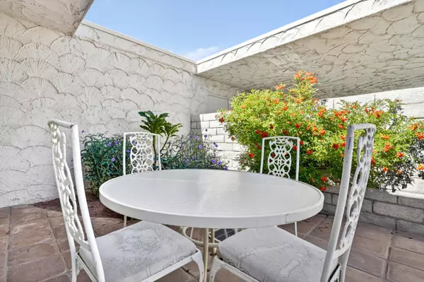 Indio, CA 92201,82239 Waring WAY