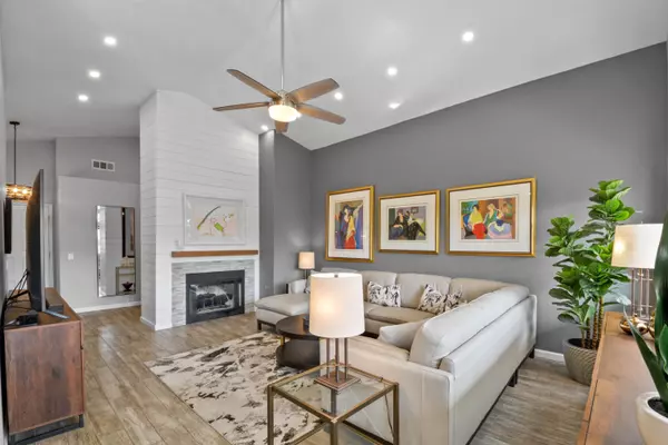 Murrieta, CA 92562,40216 Corte Peralta