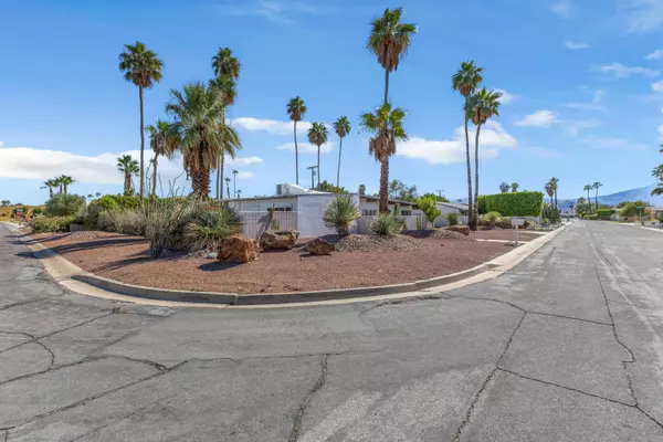 Palm Springs, CA 92262,2250 Acacia RD