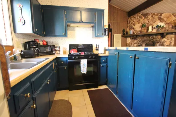 Big Bear City, CA 92314,416 Sugarloaf BLVD