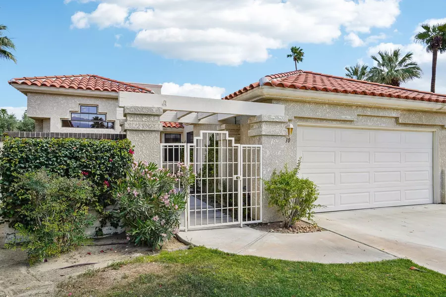 110 Celano CIR, Palm Desert, CA 92211