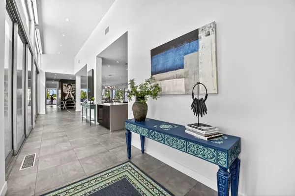 Palm Desert, CA 92260,49120 Sunrose LN