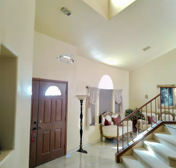 Cathedral City, CA 92234,28325 Avenida Condesa