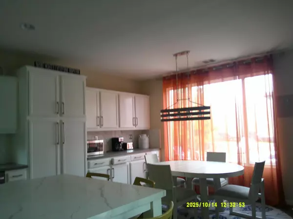 Indio, CA 92203,84046 Olona CT