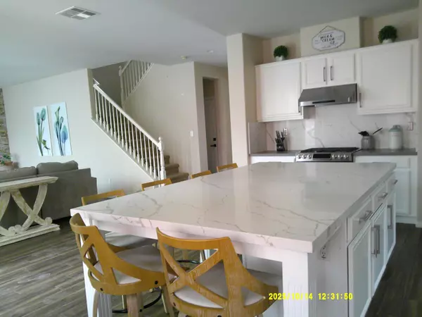 Indio, CA 92203,84046 Olona CT