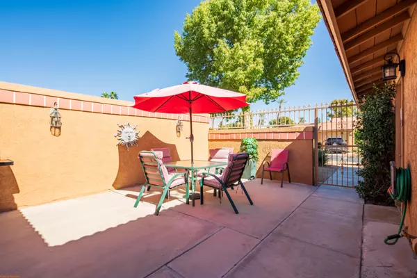 Indio, CA 92201,49189 Russell LN