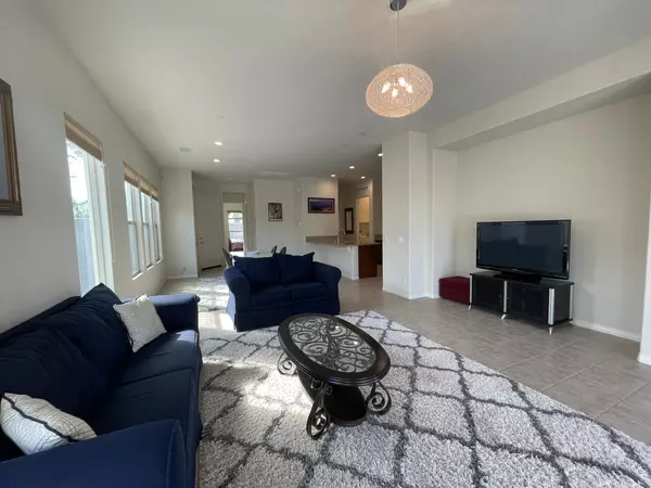 Rancho Mirage, CA 92270,69 Syrah