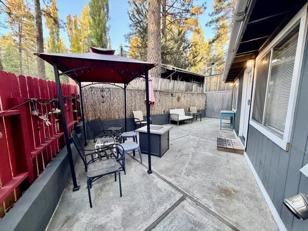 Idyllwild, CA 92549,26350 Delano DR #97