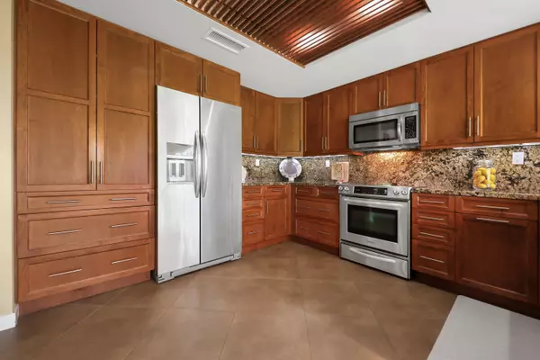 76745 Chrysanthemum WAY, Palm Desert, CA 92211