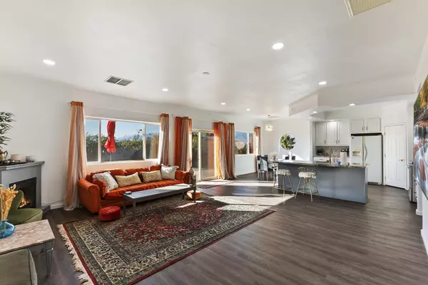 Desert Hot Springs, CA 92240,66900 Mission Lakes BLVD