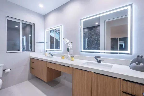 Cathedral City, CA 92234,67385 Ovante RD