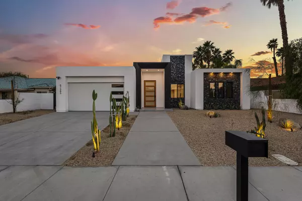 Cathedral City, CA 92234,67385 Ovante RD