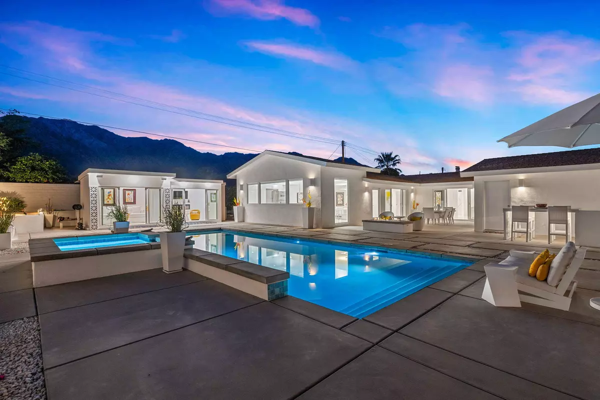 La Quinta, CA 92253,53225 Avenida Herrera