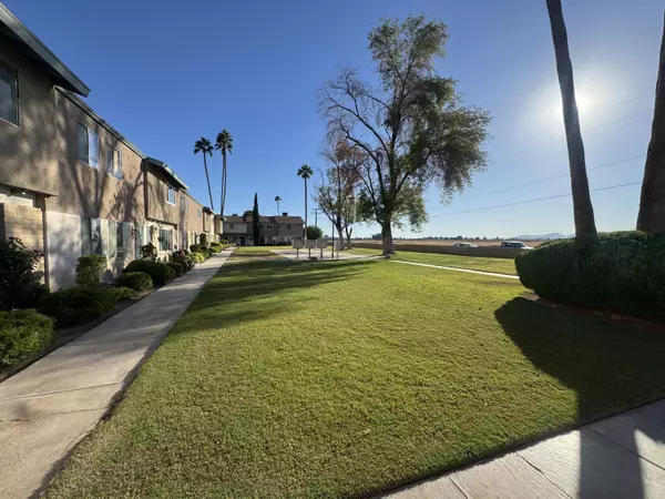 Blythe, CA 92225,1030 N Lovekin #25