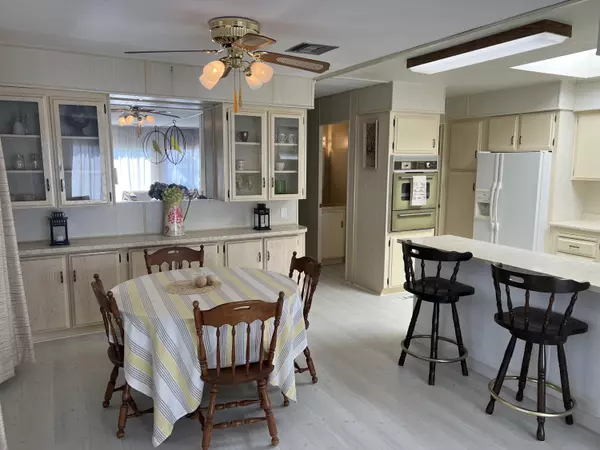 Desert Hot Springs, CA 92241,69237 Westwood CT