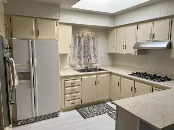 Desert Hot Springs, CA 92241,69237 Westwood CT