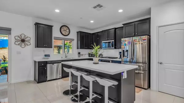 44801 Beringer DR, Indio, CA 92203