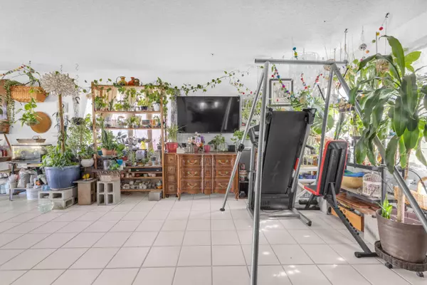 Desert Hot Springs, CA 92240,66550 San Diego Dr DR