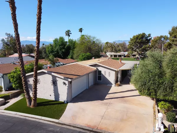 34649 Double Diamond DR, Thousand Palms, CA 92276