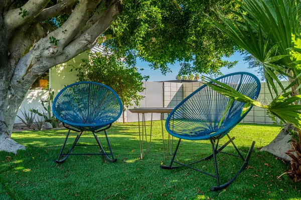 Palm Springs, CA 92262,2748 E Via Escuela