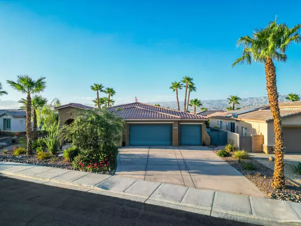 Palm Desert, CA 92211,74080 Portola Pointe LN