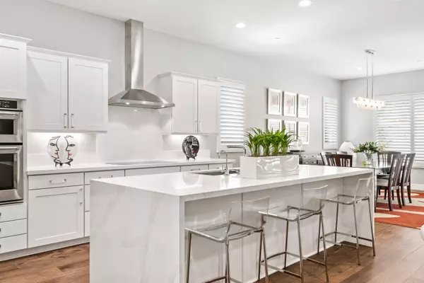 Rancho Mirage, CA 92270,57 Cork Tree