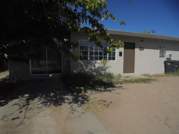Blythe, CA 92225,951 E Ave. A