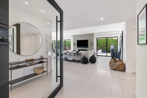 133 Columbia DR, Rancho Mirage, CA 92270