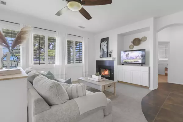 Indio, CA 92201,82515 Grant DR