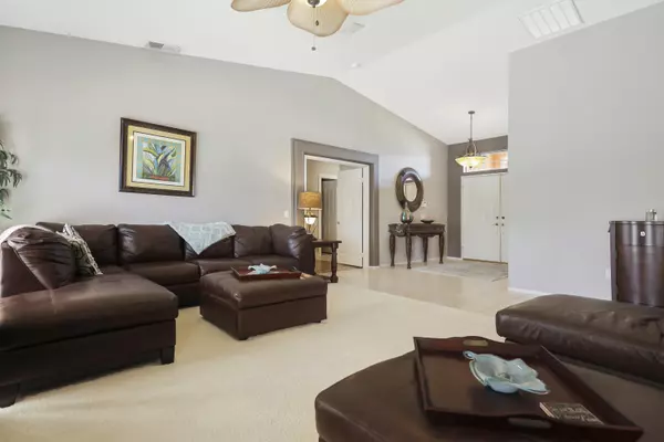 Palm Desert, CA 92211,54 Sutton PL