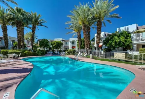 401 S El Cielo RD #100, Palm Springs, CA 92262