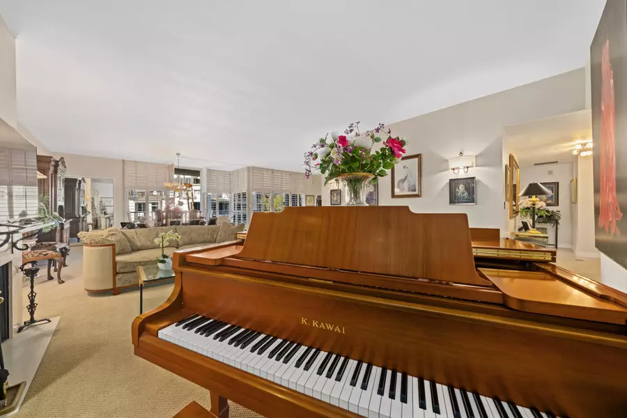 900 Island DR #312, Rancho Mirage, CA 92270